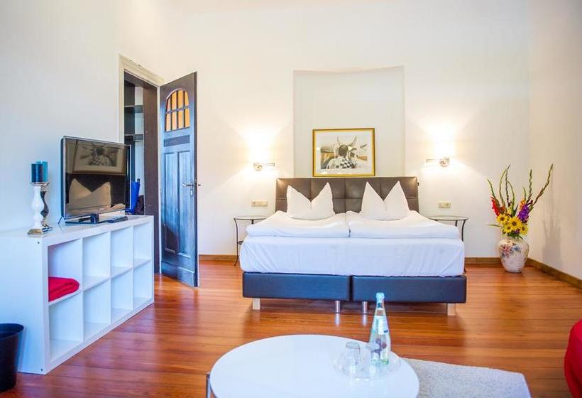 Hotel Villa Vinum Cochem 10