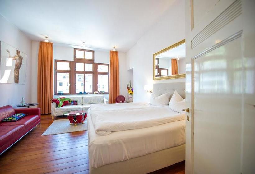 Hotel Villa Vinum Cochem 9