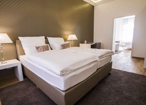 Hotel Helvetia Suites 9