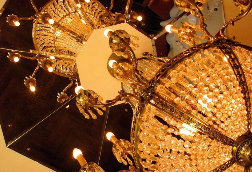 Hotel Burgkeller Residenz Kerstinghaus 10