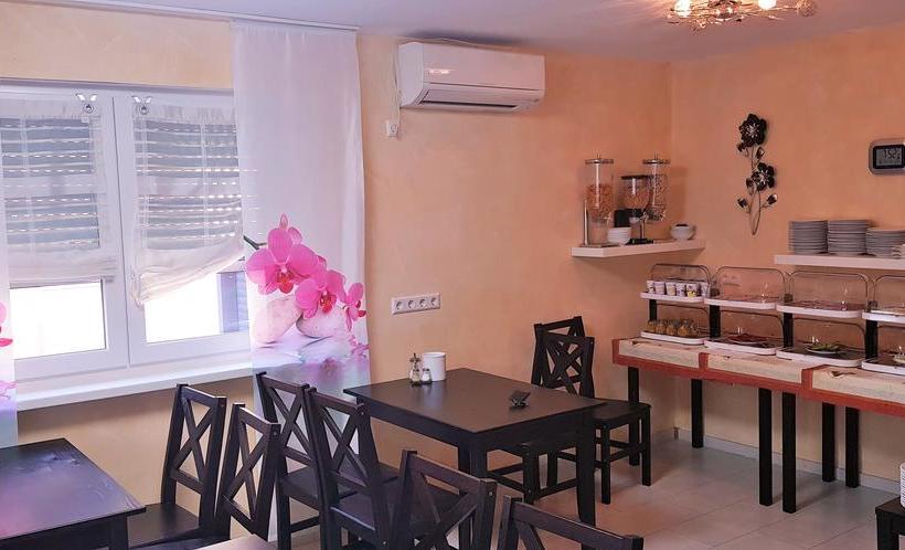 Hotel Gästehaus Kempf 10