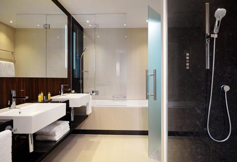 Hotel Bonn Marriott World Conference 15