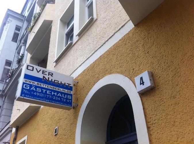 Hotel Berlin Overnight 9