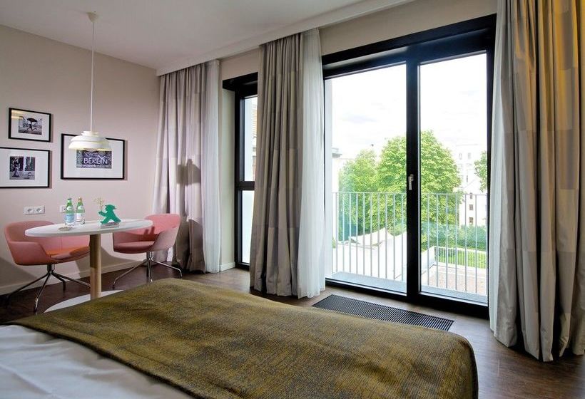 Hotel Frederics Serviced Apartments Style / Oranienburger Straße 10