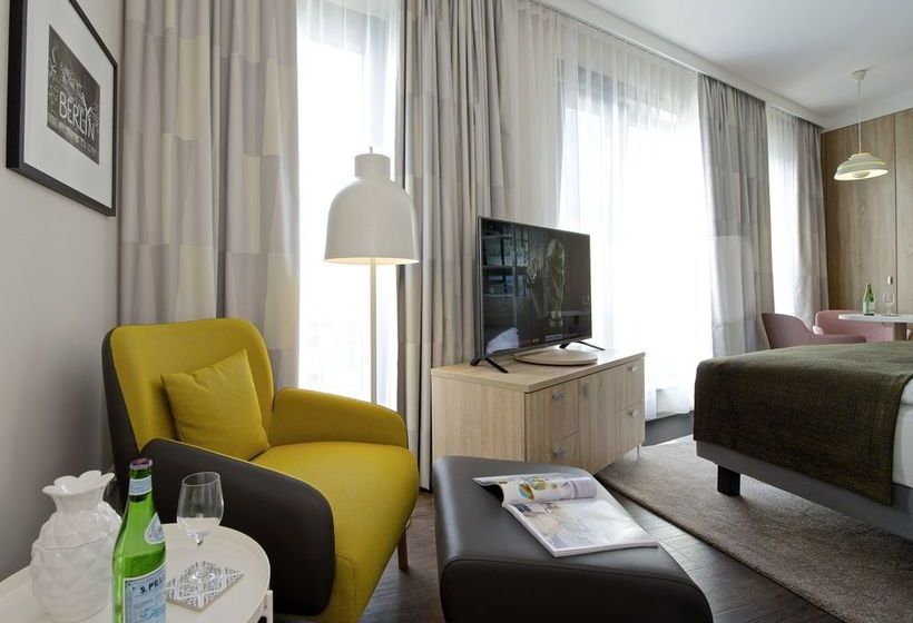 Hotel Frederics Serviced Apartments Style / Oranienburger Straße 16