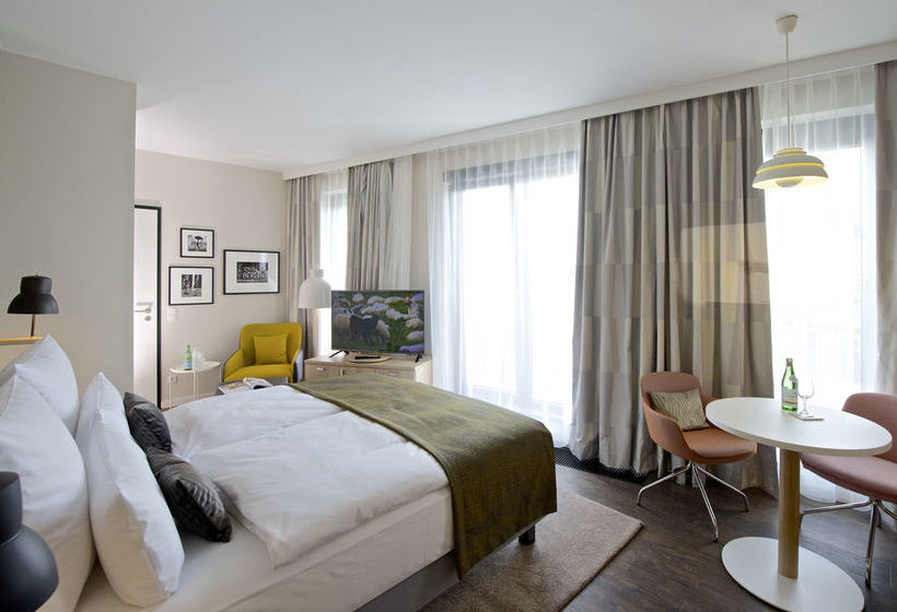 Hotel Frederics Serviced Apartments Style / Oranienburger Straße 17