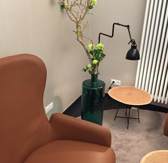 Hotel Frederics Serviced Apartments Style / Oranienburger Straße 4