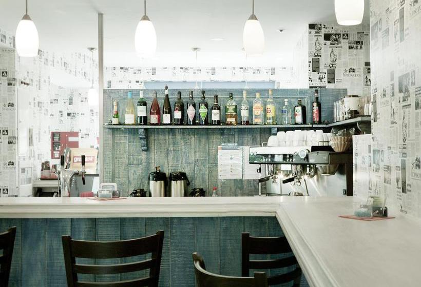 IBB Blue Hotel Berlin-Airport 7