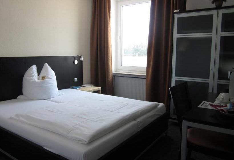 Hotel Rheinstation 10