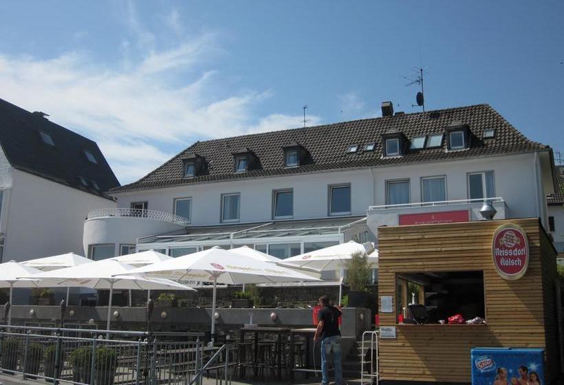 Hotel Rheinstation 9