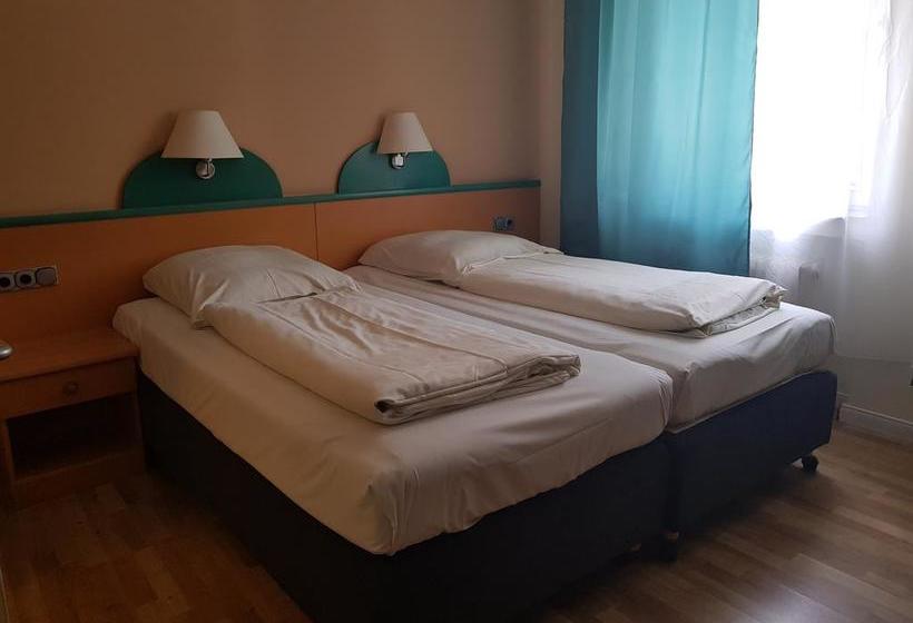 Cityhotel Cara Vita 10