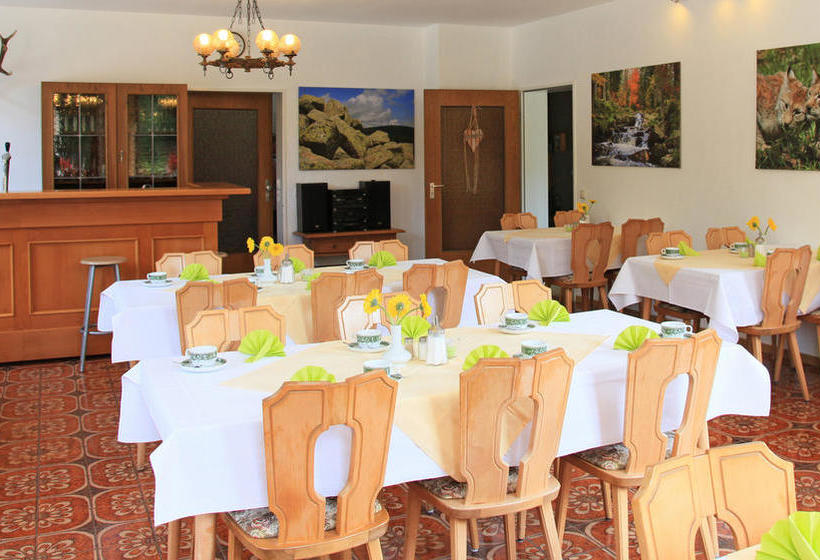 Waldhotel Achtermannstor 12