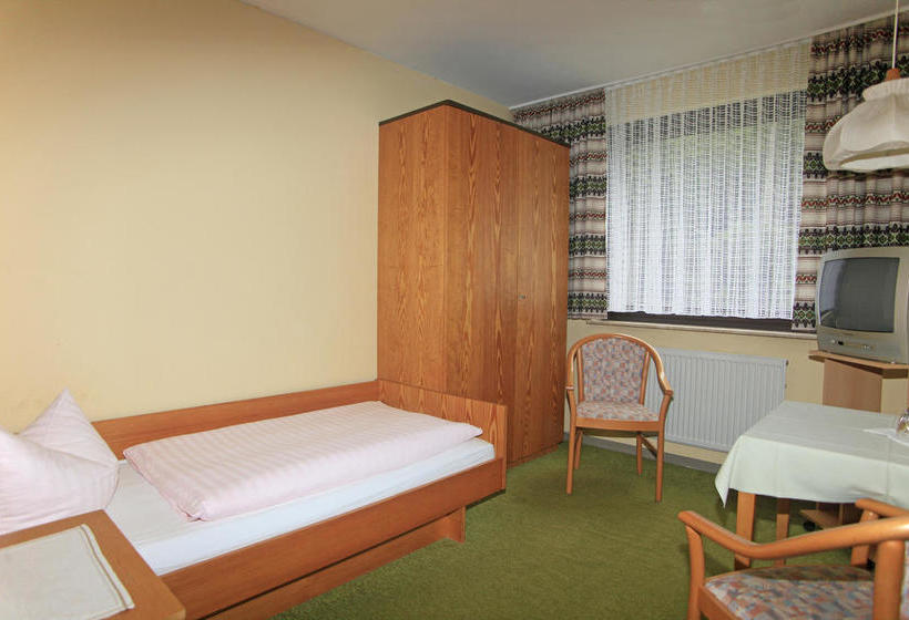 Waldhotel Achtermannstor 20