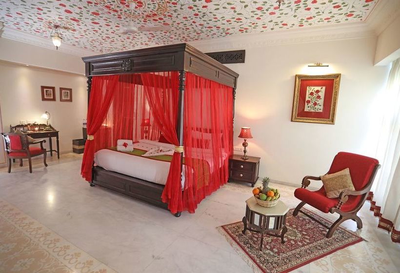 Hotel Treehouse Anuraga Resort 13