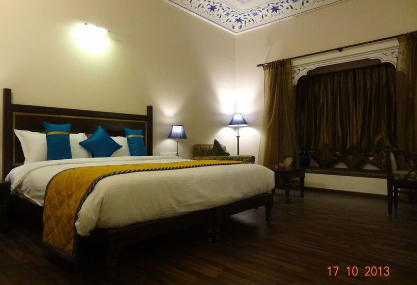 Hotel Treehouse Anuraga Resort 6