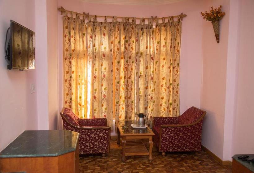 Hotel Satkar Residency 7