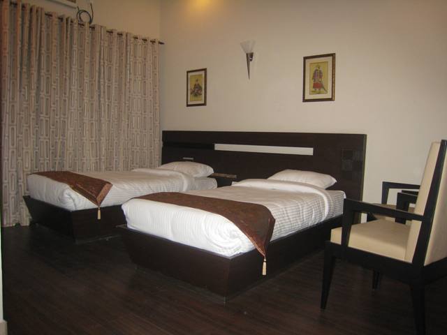 Hotel Enkay Residency - DLF 2 2