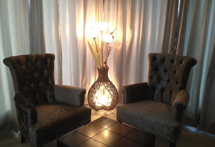 Hotel Corbett Wild Iris Spa & Resorts 9