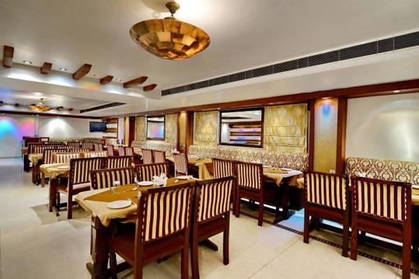 Hotel Mahalakshmi Palace 3