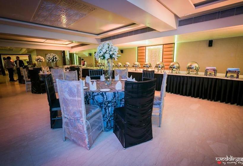 Hotel Mahalakshmi Palace 7