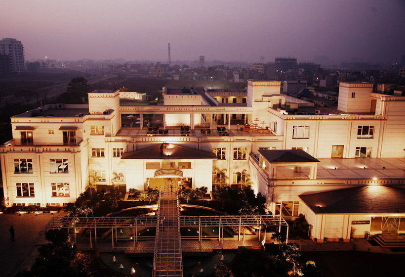 The Treehouse Hotel And Club Bhiwadi