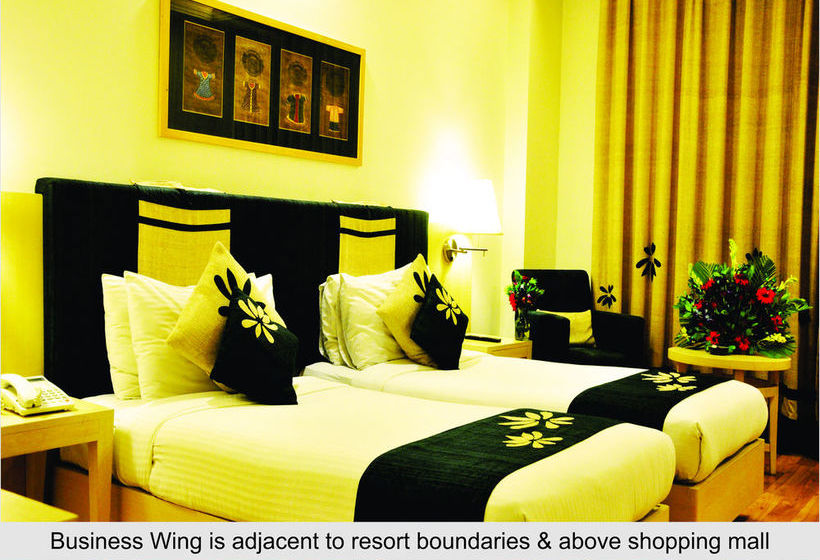 The Treehouse Hotel And Club 5