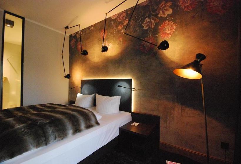 Thehotel At Lippischer Hof 20