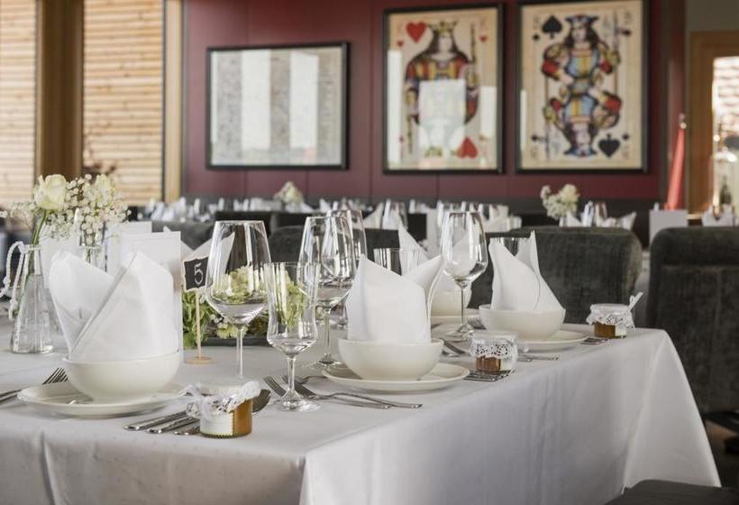 Thehotel At Lippischer Hof 6