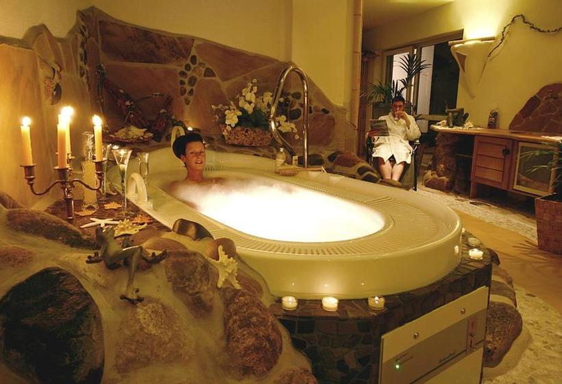 Landkomfort Hotel Elsenmann 11