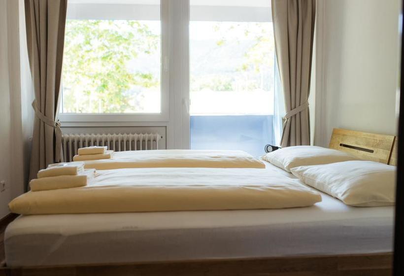 Hotel Ft Sportpark 8