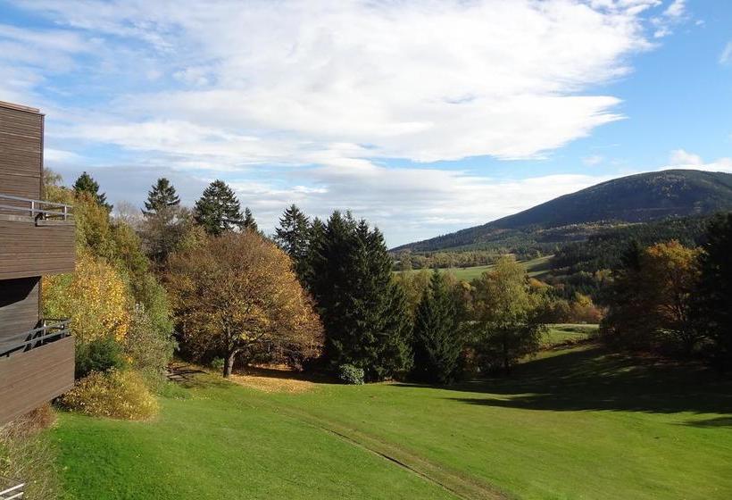 Hotel & Tagungszentrum Hessenkopf 9