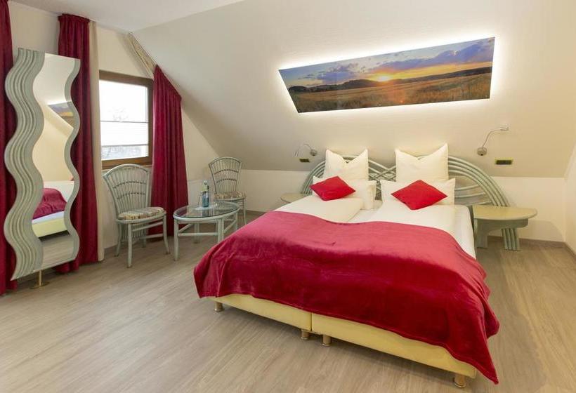 Hotel Tönnes Landgasthof 1