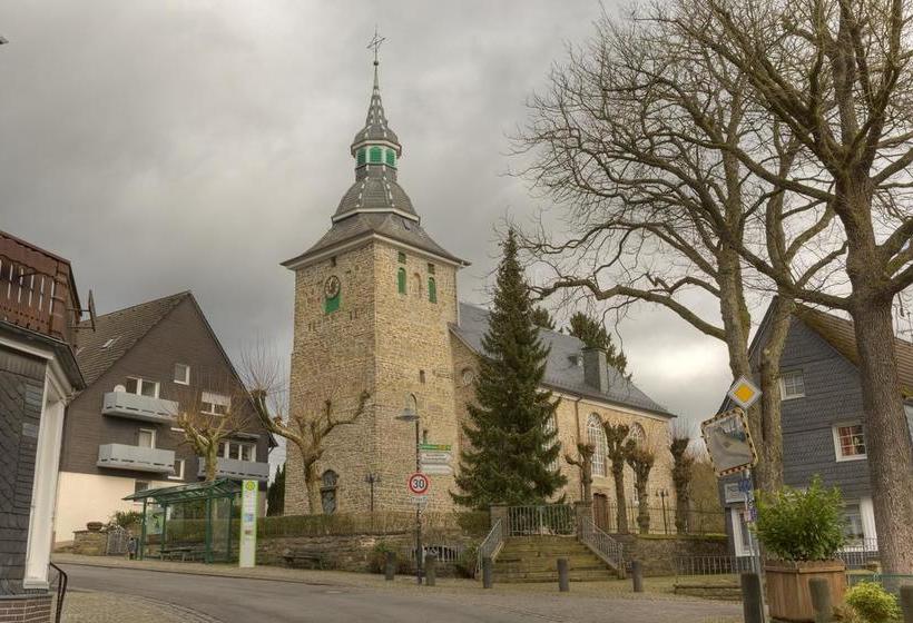 Hotel Tönnes Landgasthof 5