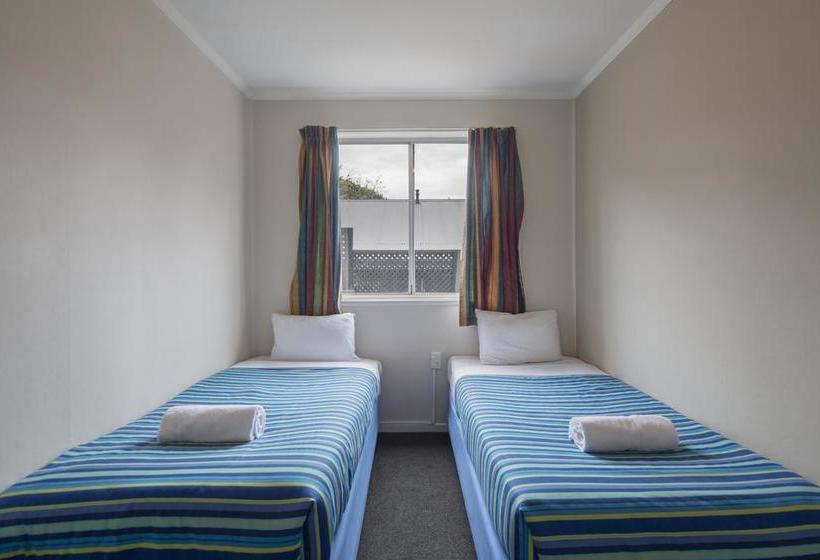 Hotel Pinewood Lodge - Backpacker 12