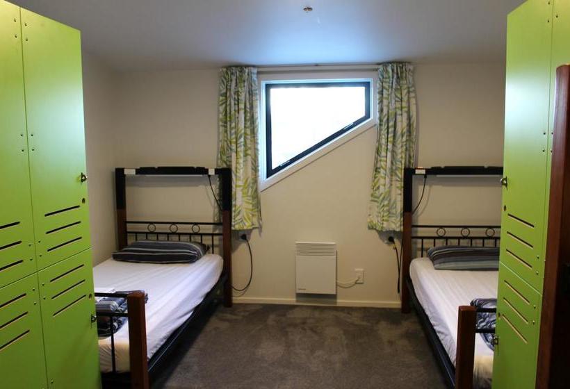 Hotel Yha Queenstown Lakefront - Backpacker 14
