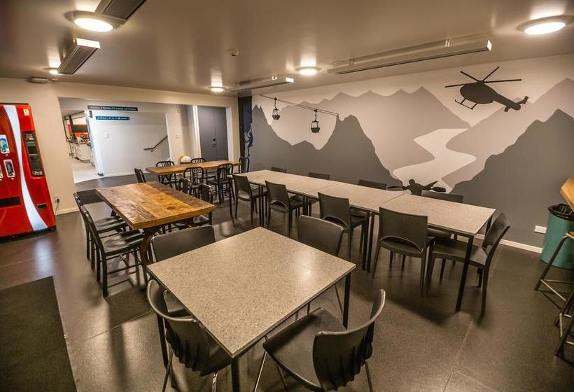 Hotel Yha Queenstown Lakefront - Backpacker 2