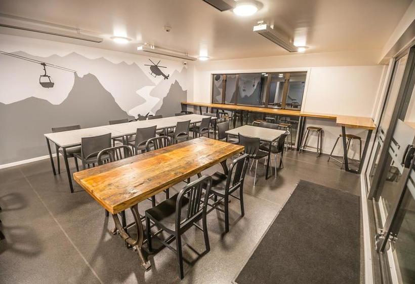 Hotel Yha Queenstown Lakefront - Backpacker 3