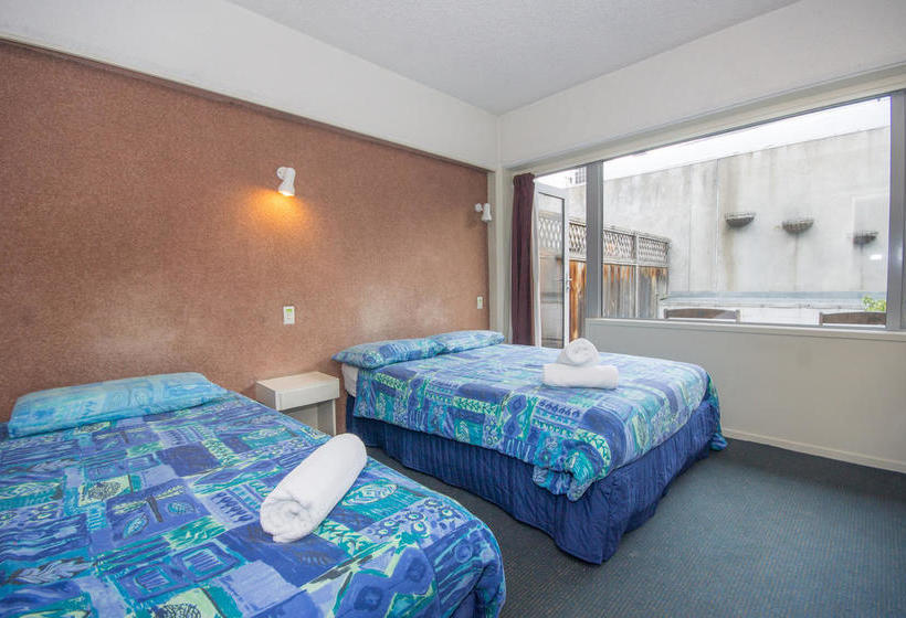 Hotel Yha Queenstown Central 7