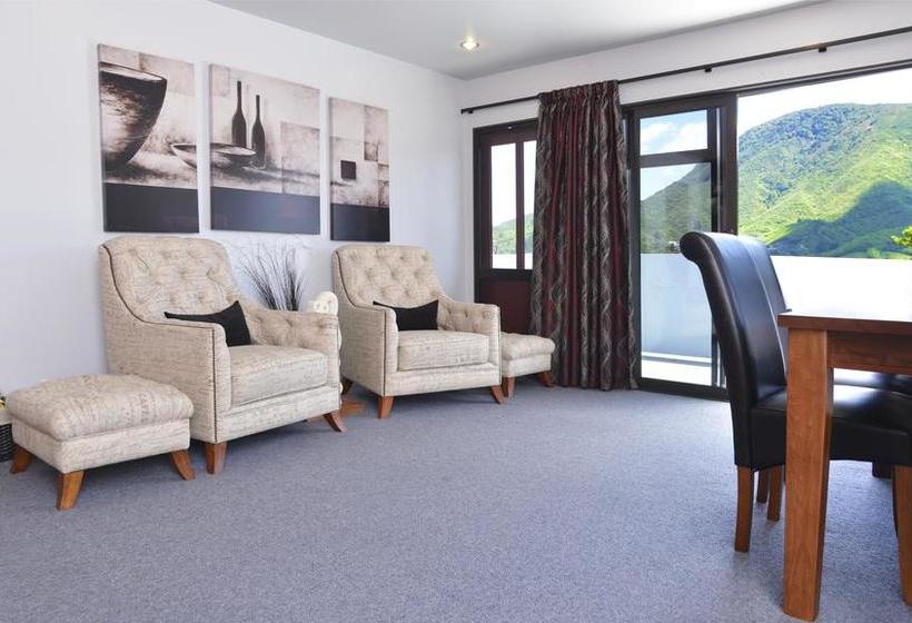 Hotel Anchor Down Picton Bed & Breakfast 2