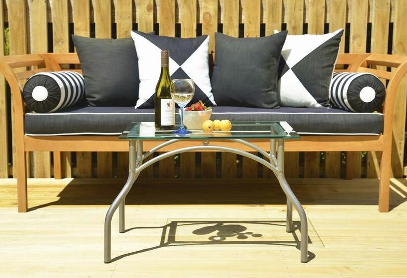 Hotel Anchor Down Picton Bed & Breakfast 7