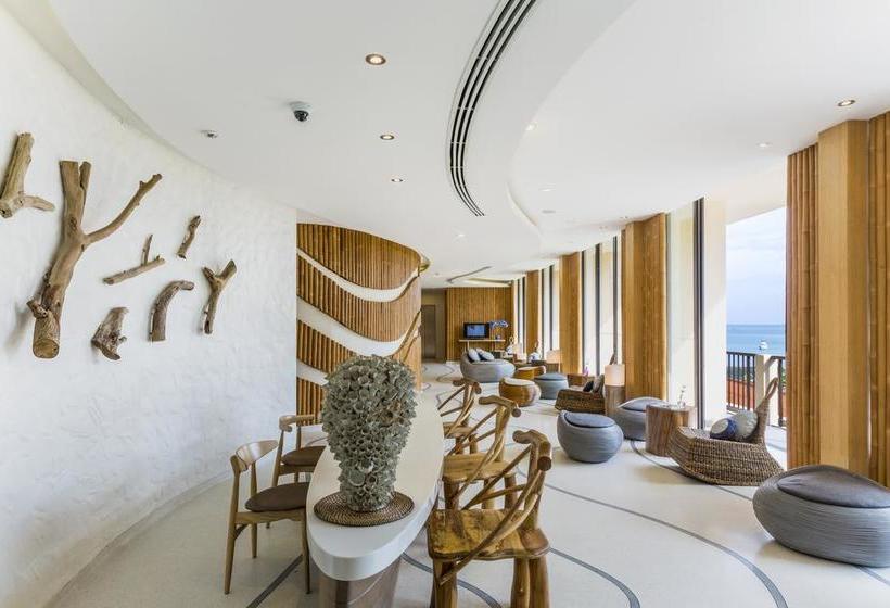 Hotel Bandara Phuket Beach Resort 2