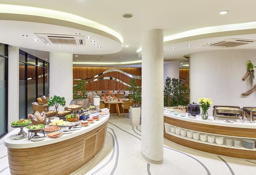 Hotel Bandara Phuket Beach Resort 9