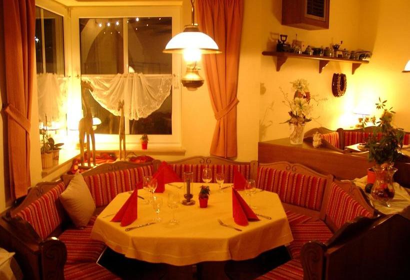 Hotel Lehn&weinstube 12