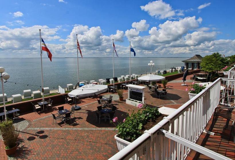 Strandhotels Seestern + Delphin 1