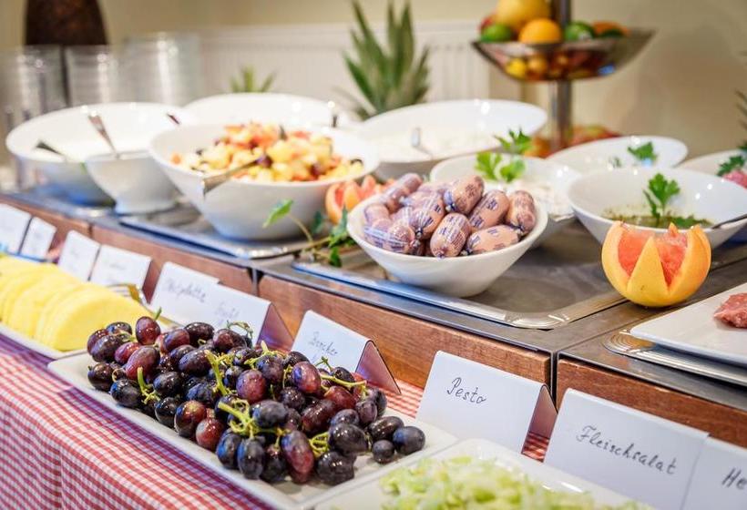 Hotel Künstlerherberge 11