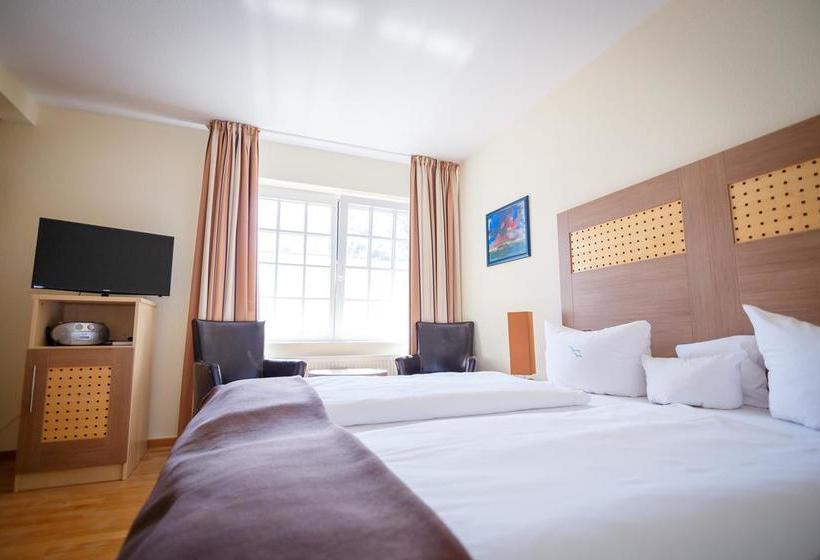 Hotel Künstlerherberge 16