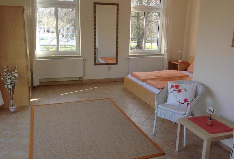 Hotel Brückenkopf 10