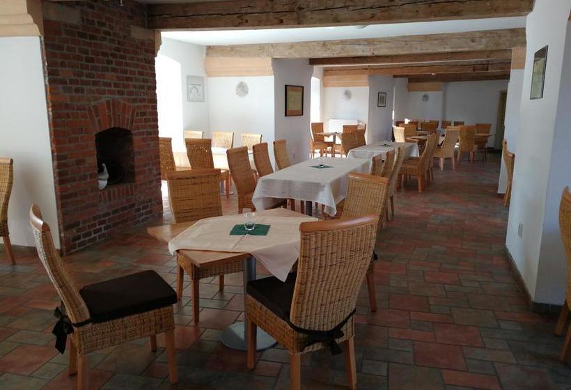 Hotel Brückenkopf 4