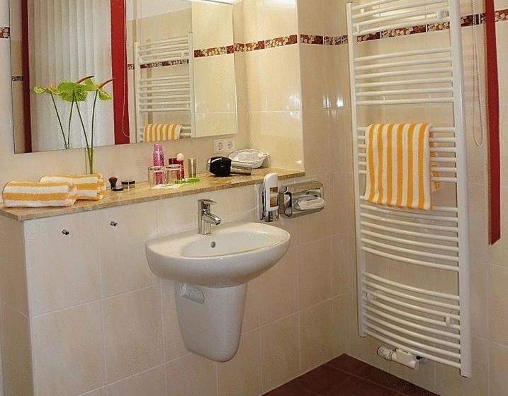 Hotel Pension Am Schwanenteich 15