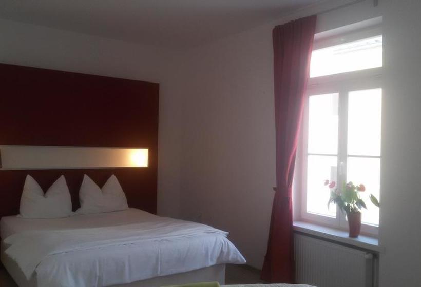 Rhein Hotel Anker 11